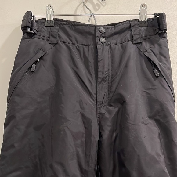 Rawik snow and ski pants.  Young large. Black. Waterproof. - Picture 2 of 9